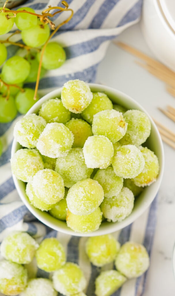 Prosecco grapes with sugar.
