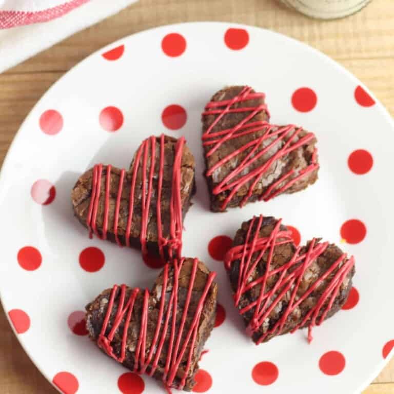 19+ Easy Valentine's Day Recipes: Red Velvet Desserts, Strawberry Drinks & More!