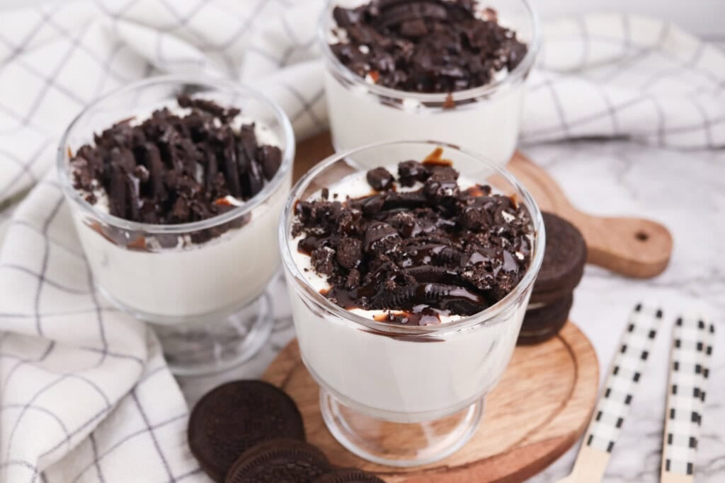 TikTok Japanese Cheesecake with Oreos.