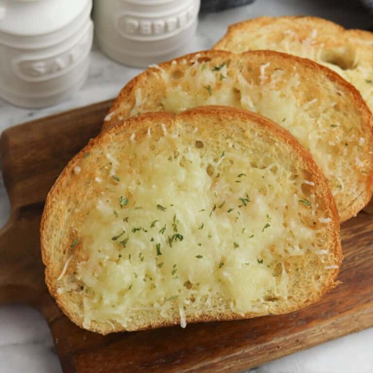 Air Fryer Garlic Bread